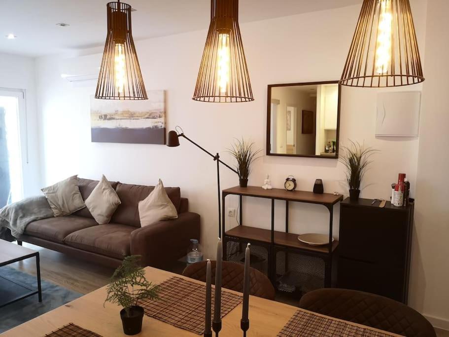New Alexandra Apartment, 2 Min 40 Sec From Beach 拉马他 外观 照片